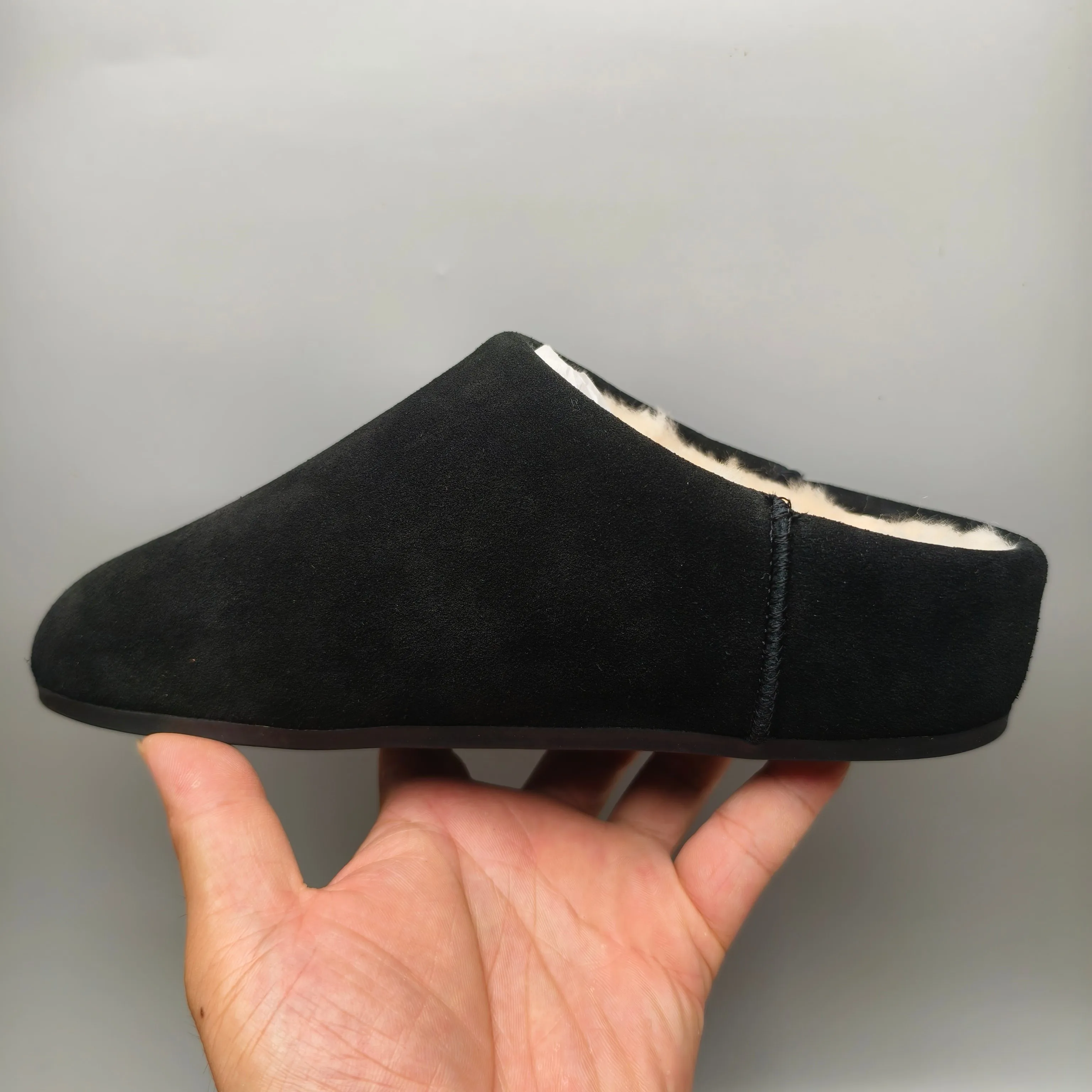 💰440 UGG sheepskin all-in-one snow boots 1390 home slip-on casual shoes Color: Maroon Black Sand Green Matching Size: 35-40